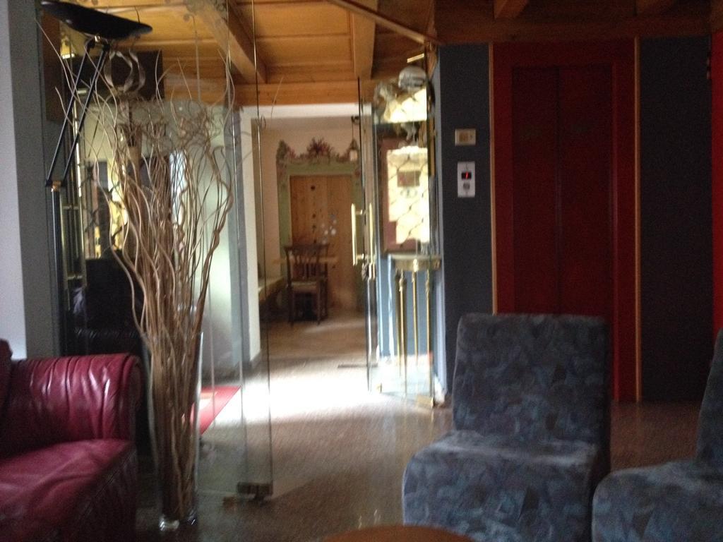 Hotel Villanova Santo Stefano Di Cadore Exteriör bild